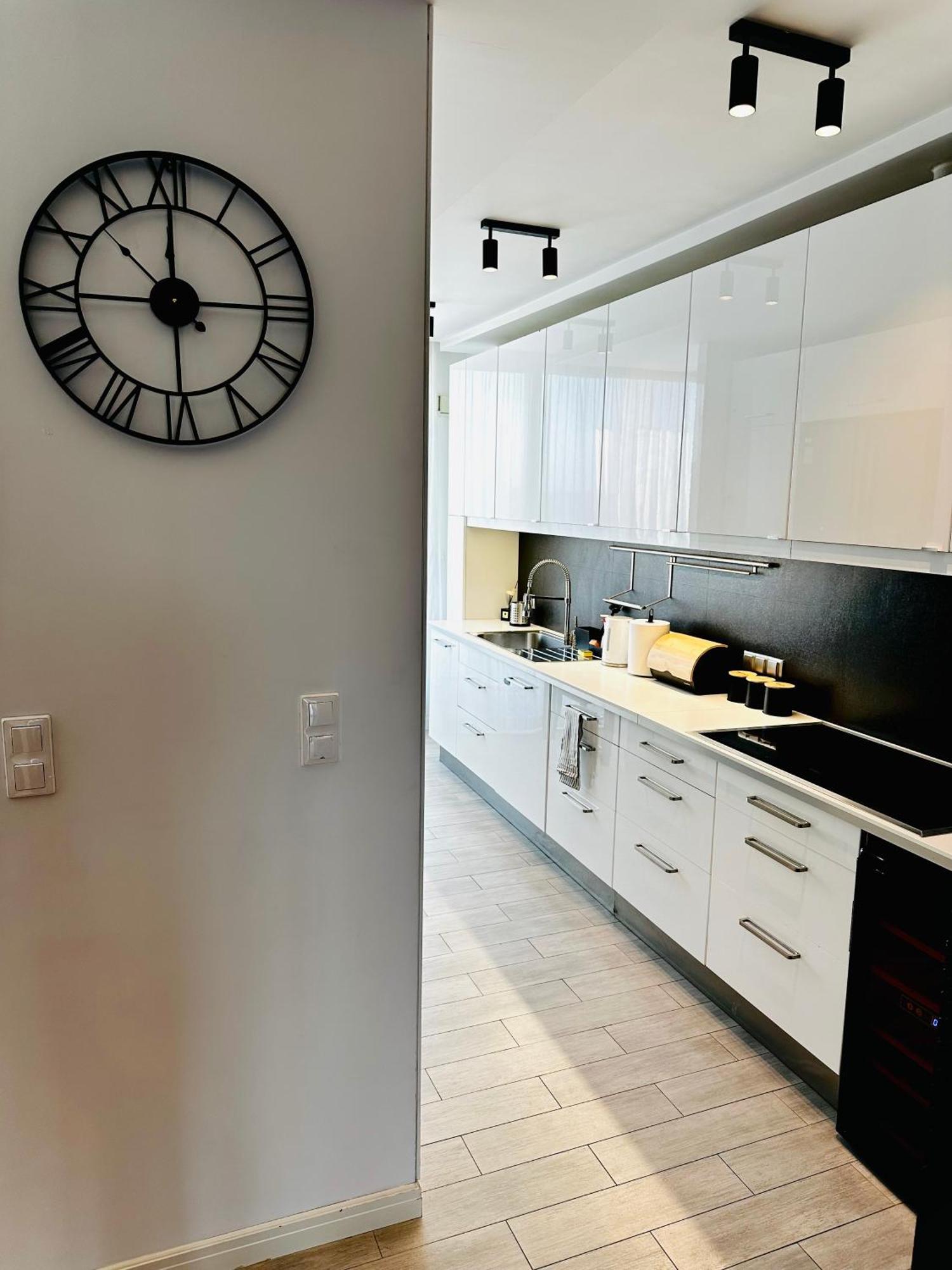 Secretface Penthouse Grojecka 120m2 Z Tarasem 40m2 * Warszawa