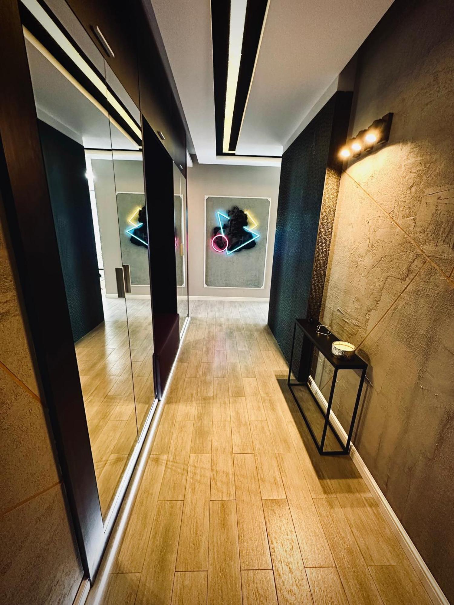 Lägenhet Secretface Penthouse Grojecka 120m2 Z Tarasem 40m2 Warszawa