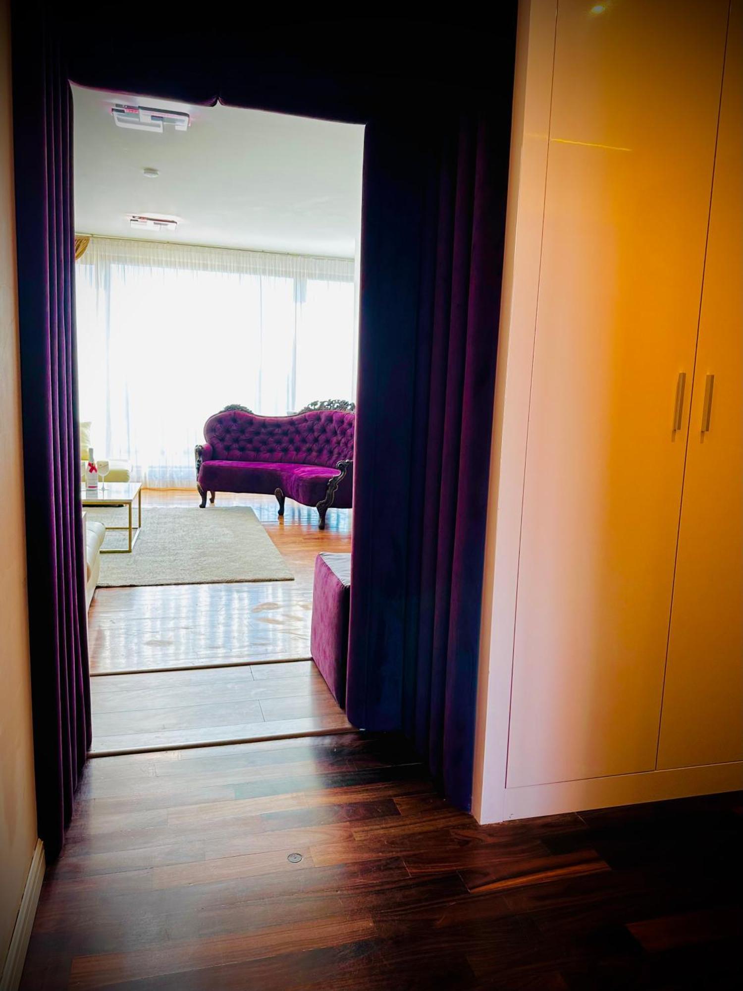 Secretface Penthouse Grojecka 120m2 Z Tarasem 40m2 Lägenhet *